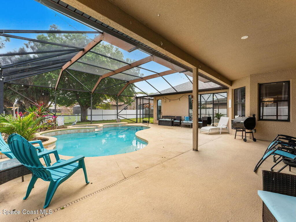 1383 Bent Palm Drive, Merritt Island, FL 32952