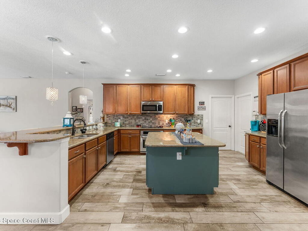 1383 Bent Palm Drive, Merritt Island, FL 32952