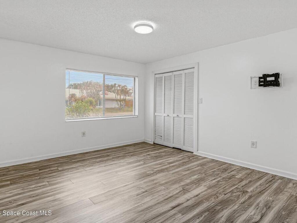 725 Puesta Del Sol Plaza, Indialantic, FL 32903