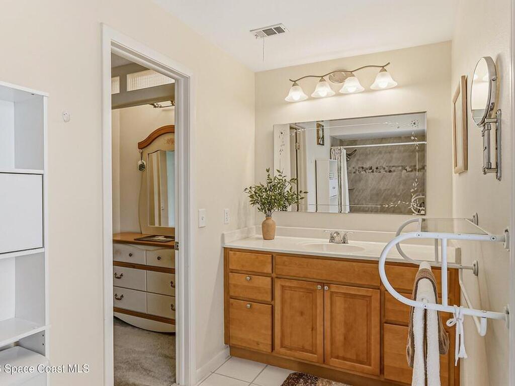 220 Bayhead Drive, Melbourne, FL 32940