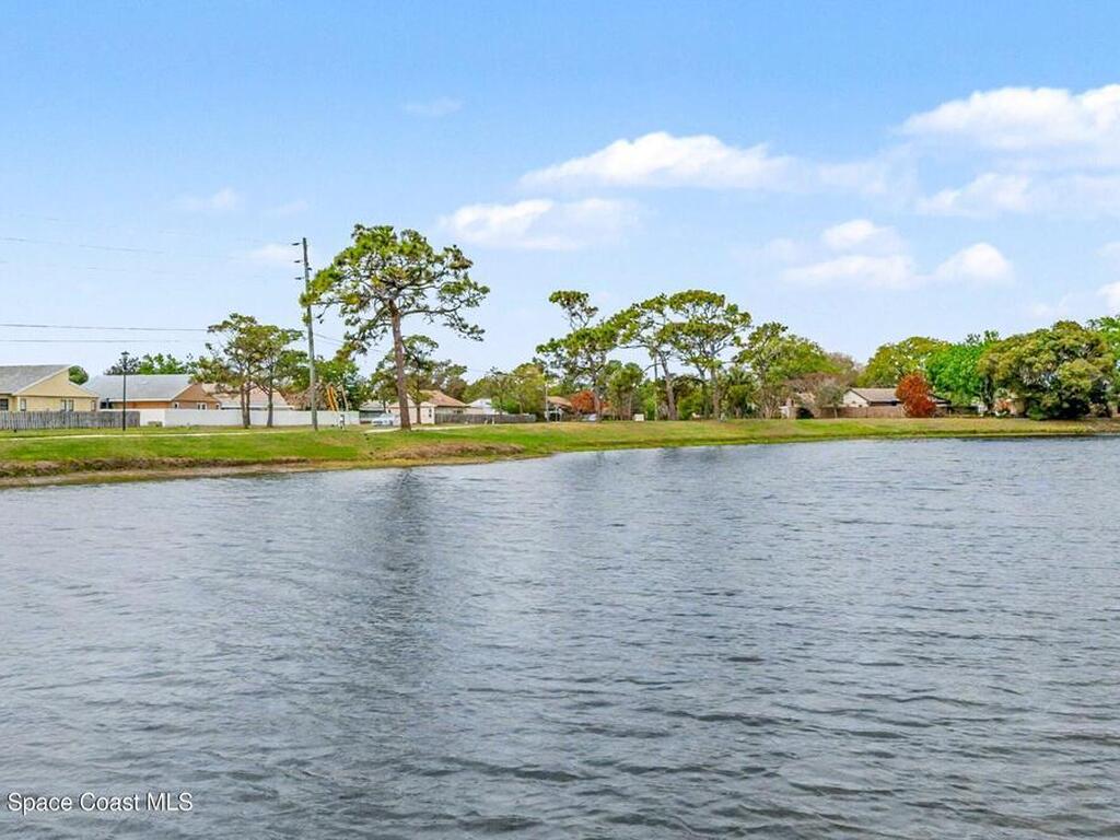 220 Bayhead Drive, Melbourne, FL 32940