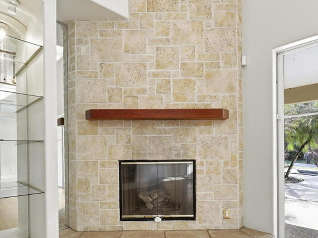 2300 Duncil Lane, Malabar, FL 32950