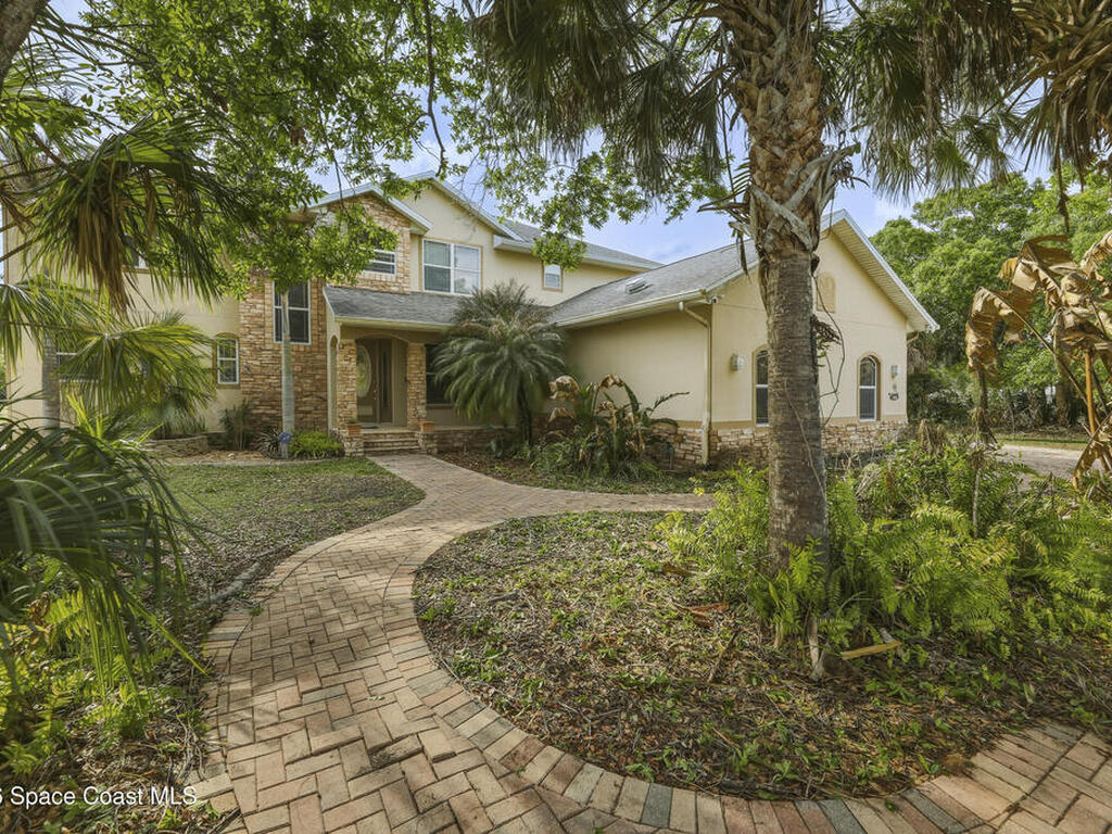 2300 Duncil Lane, Malabar, FL 32950