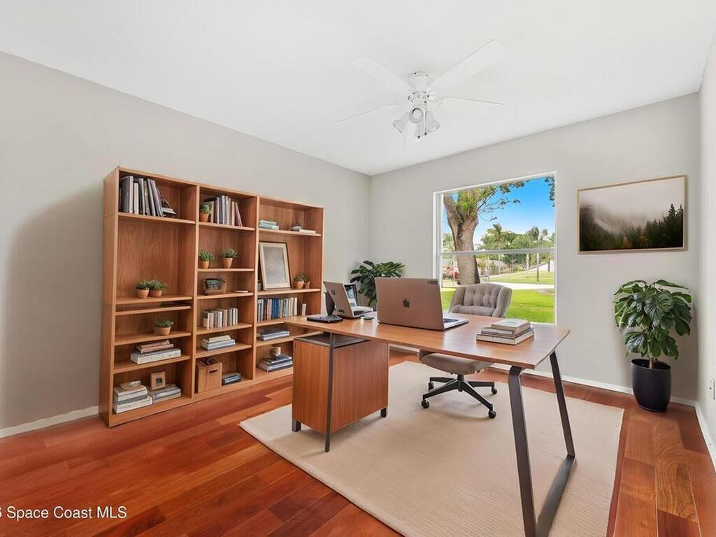 657 Sheridan Woods Drive, Melbourne, FL 32904