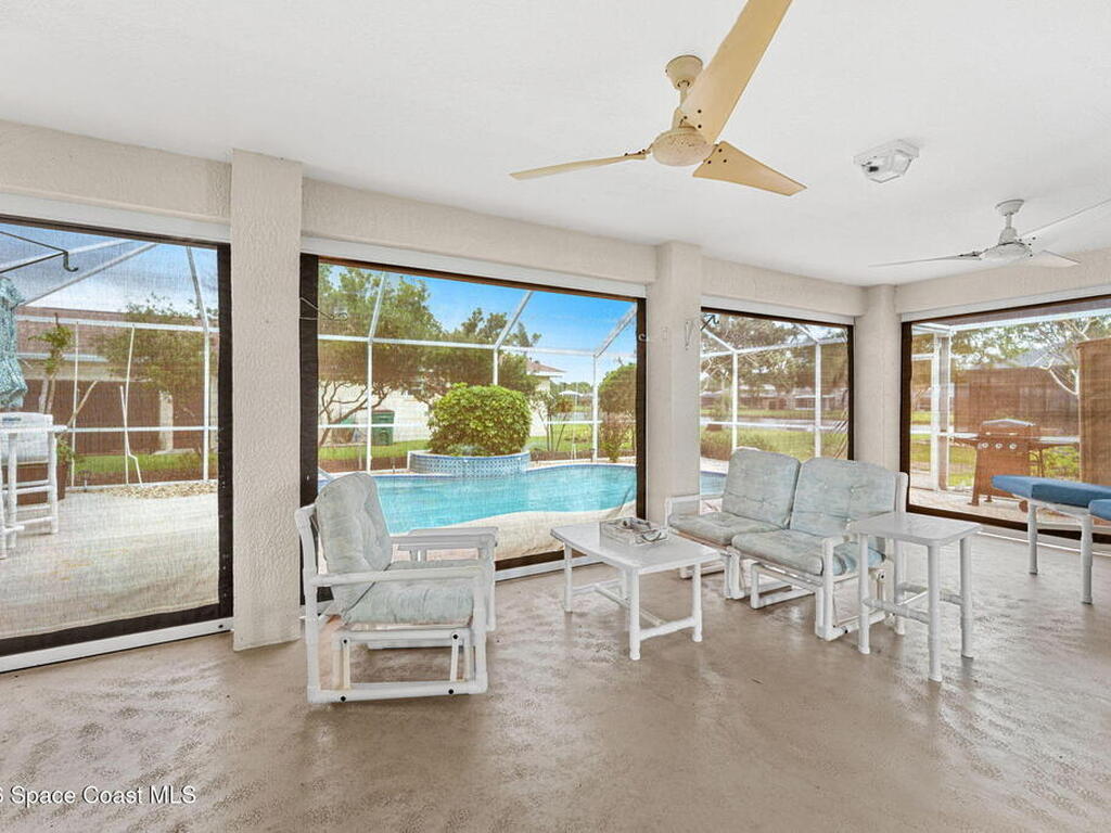 657 Sheridan Woods Drive, Melbourne, FL 32904