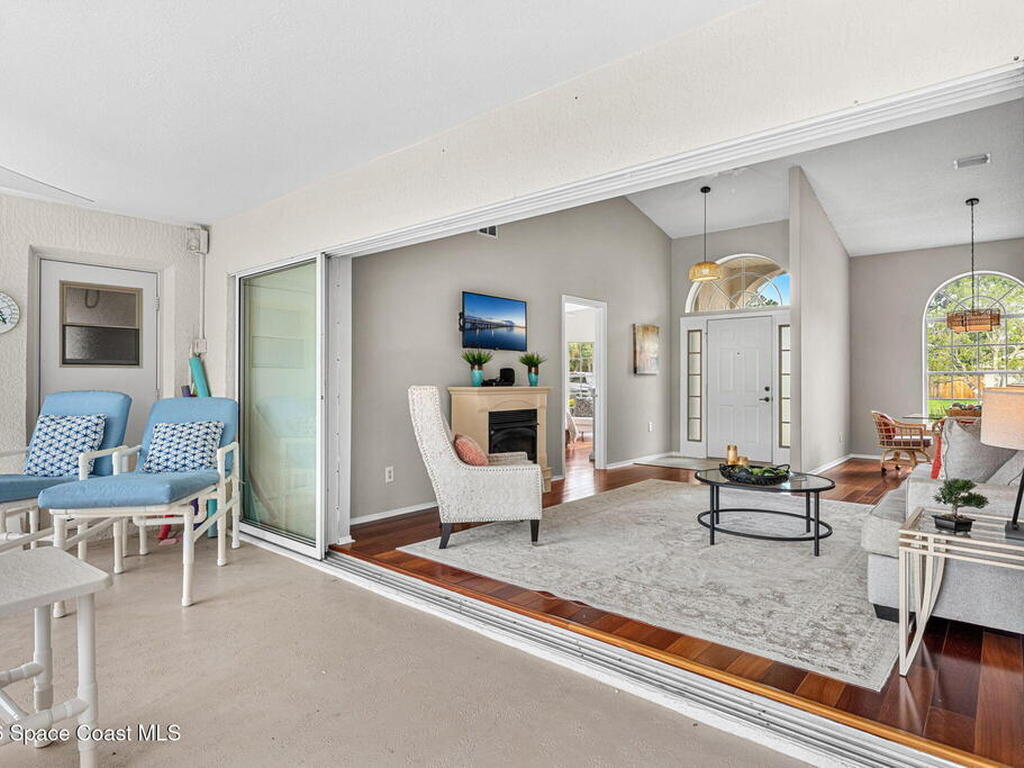 657 Sheridan Woods Drive, Melbourne, FL 32904
