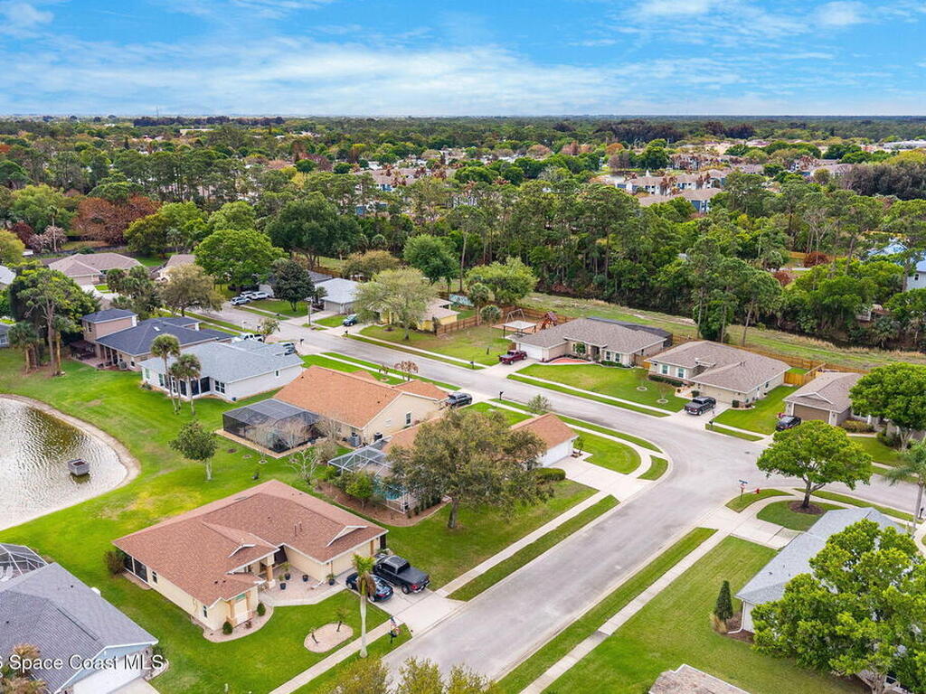 657 Sheridan Woods Drive, Melbourne, FL 32904