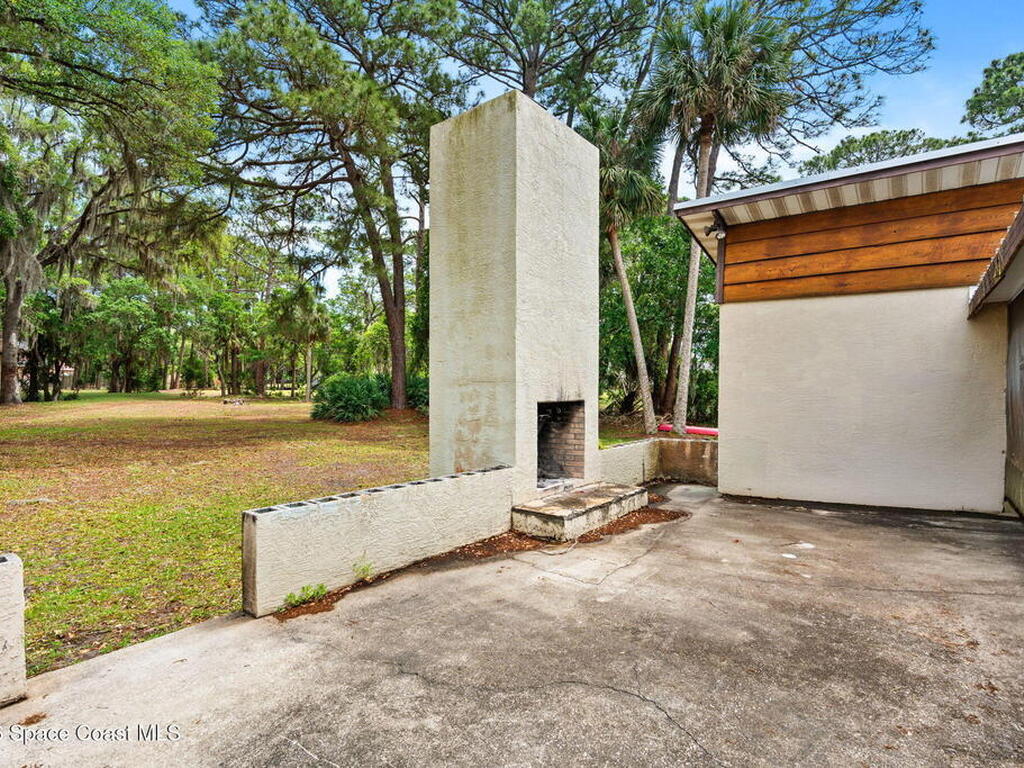 5410 Quail Hollow Drive, Merritt Island, FL 32953