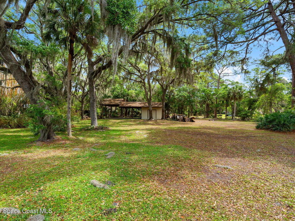 5410 Quail Hollow Drive, Merritt Island, FL 32953