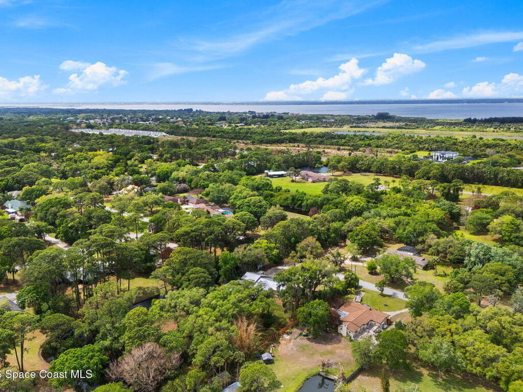 5410 Quail Hollow Drive, Merritt Island, FL 32953