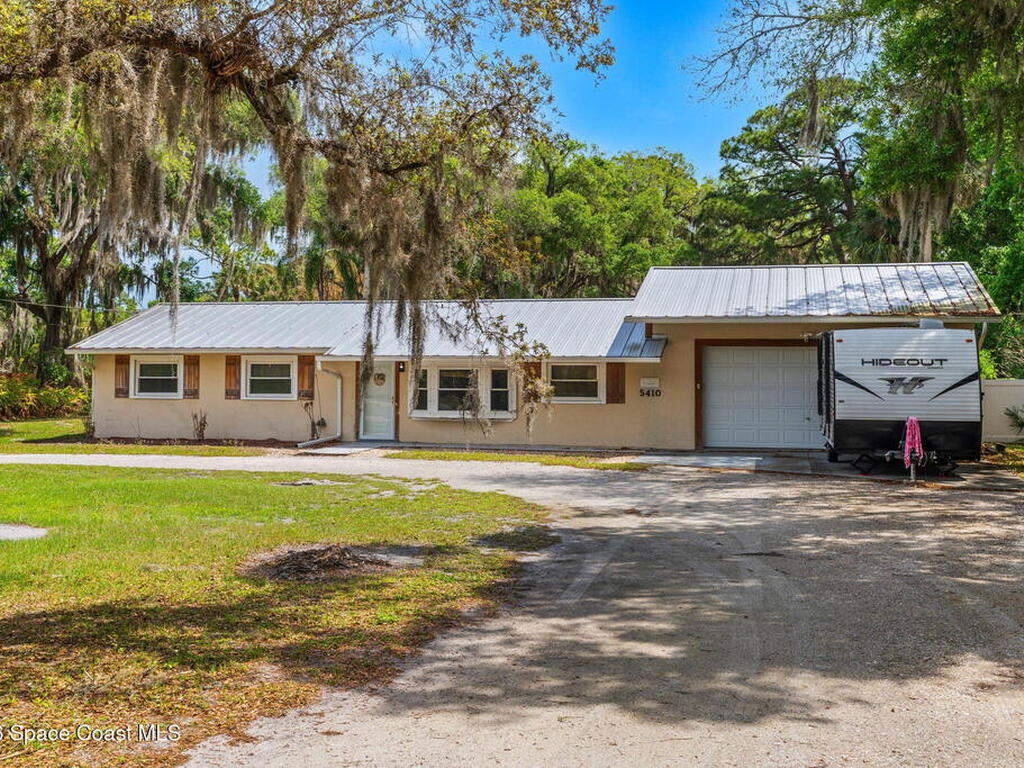 5410 Quail Hollow Drive, Merritt Island, FL 32953