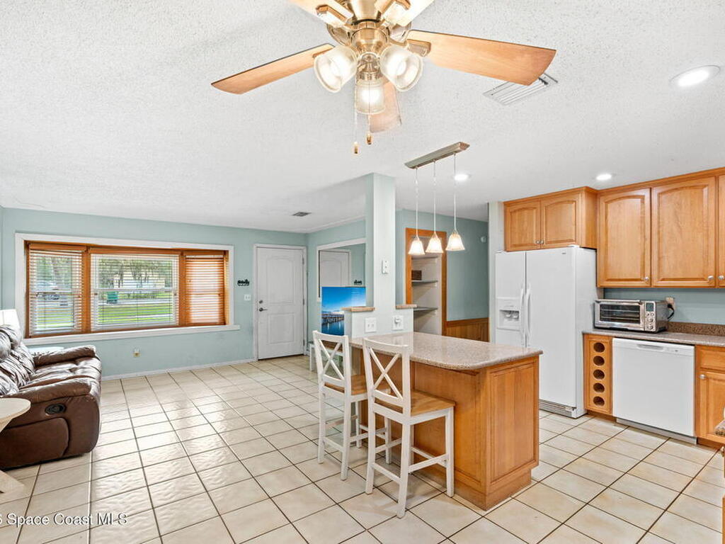 5410 Quail Hollow Drive, Merritt Island, FL 32953