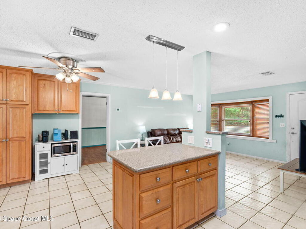 5410 Quail Hollow Drive, Merritt Island, FL 32953