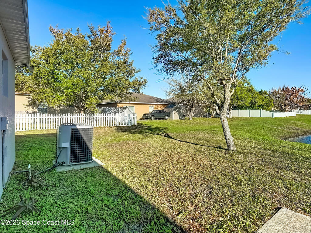 5441 Silver Thistle Lane, St. Cloud, FL 34772