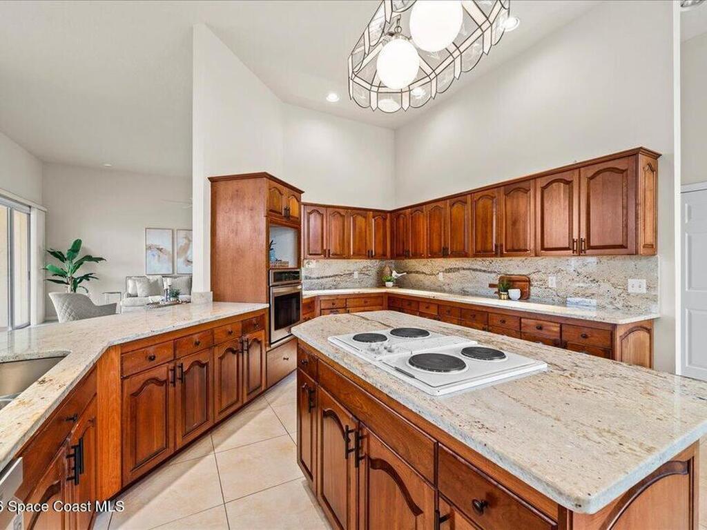 154 Lanternback Island Drive, Satellite Beach, FL 32937