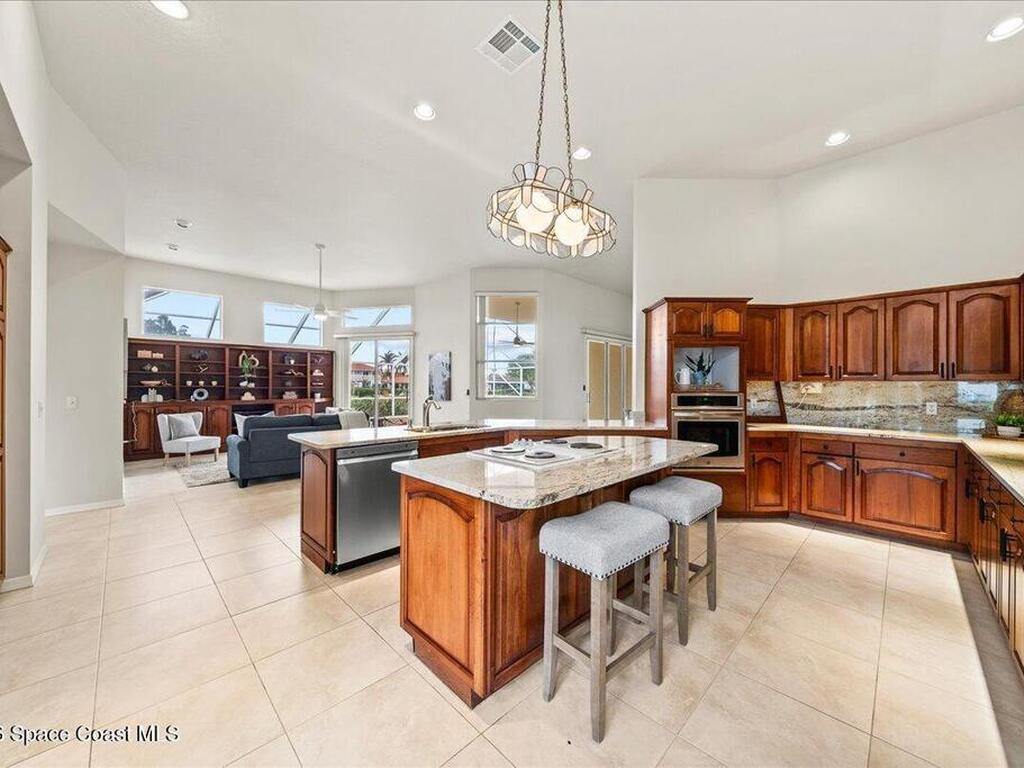 154 Lanternback Island Drive, Satellite Beach, FL 32937
