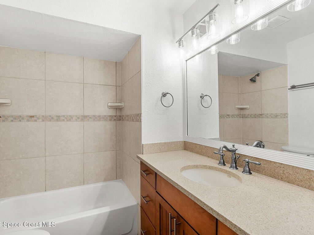 2847 Tcu Boulevard, Orlando, FL 32817