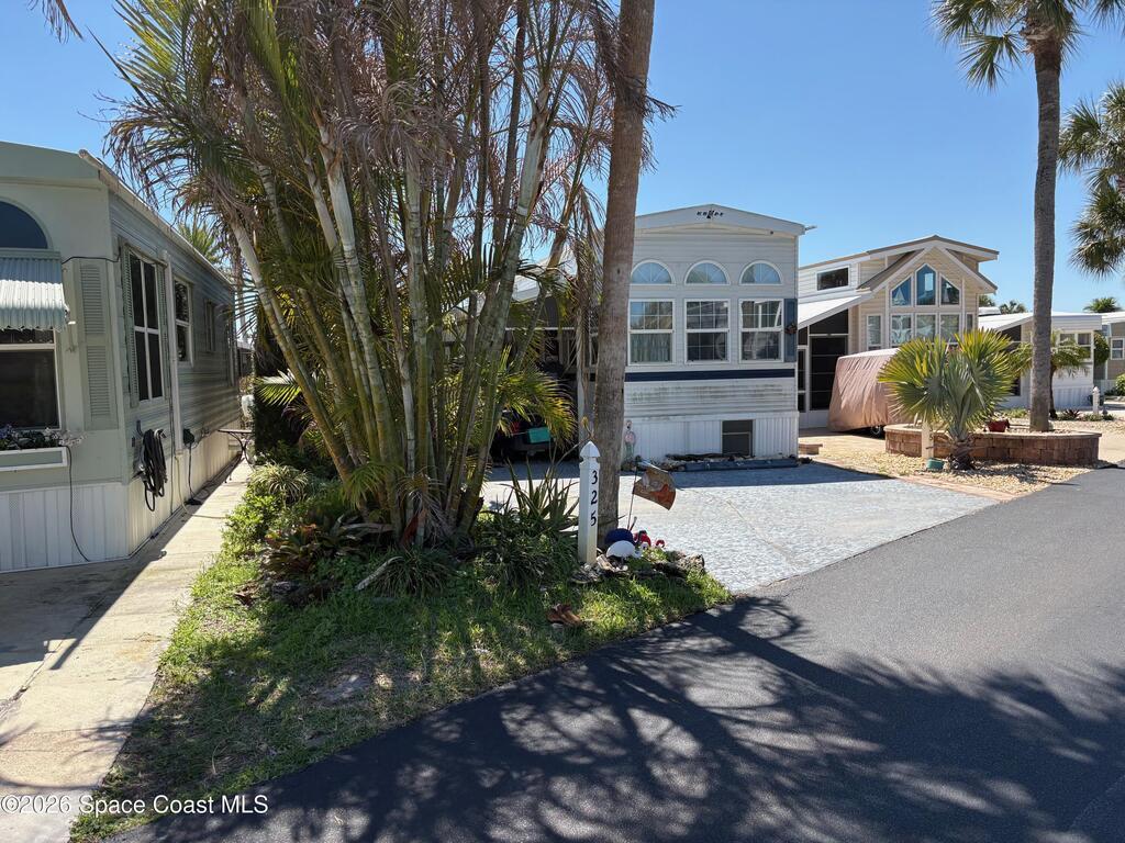 325 Horizon Lane, Melbourne Beach, FL 32951