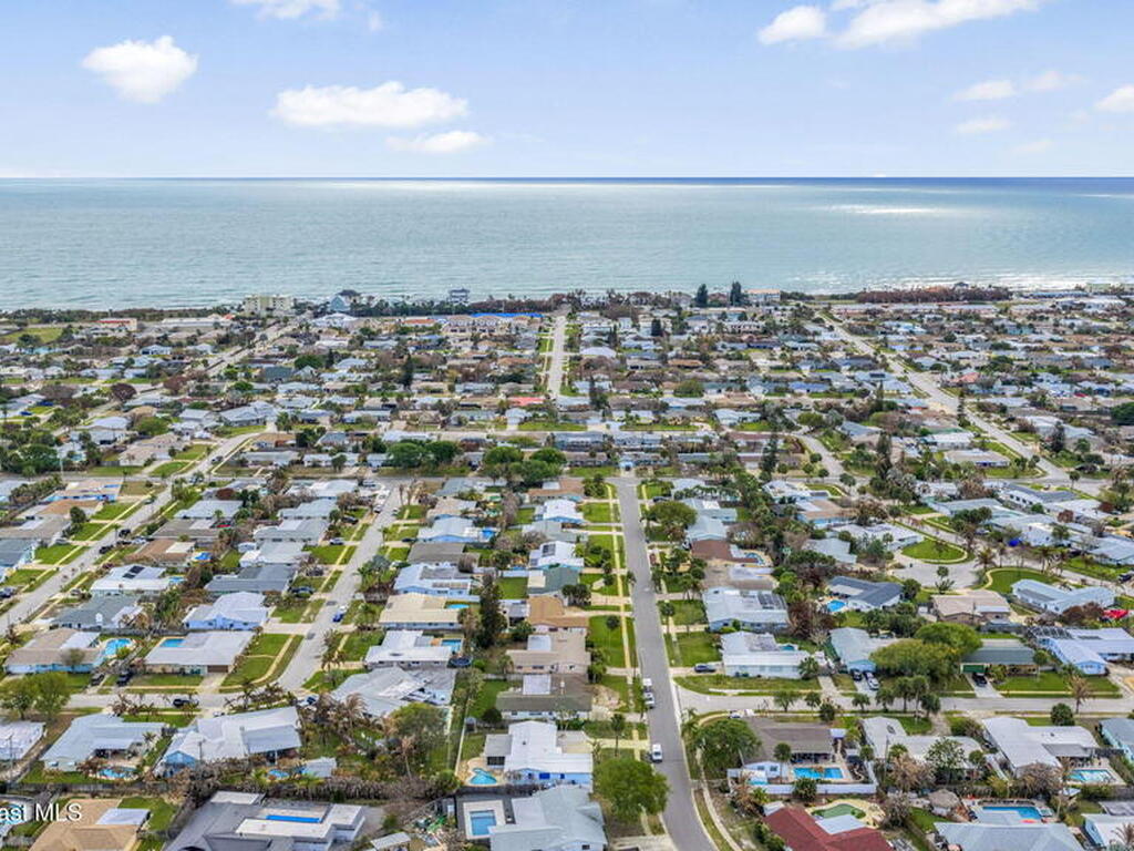 280 Lynn Avenue, Satellite Beach, FL 32937