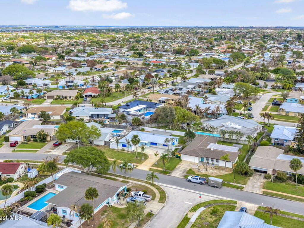 280 Lynn Avenue, Satellite Beach, FL 32937