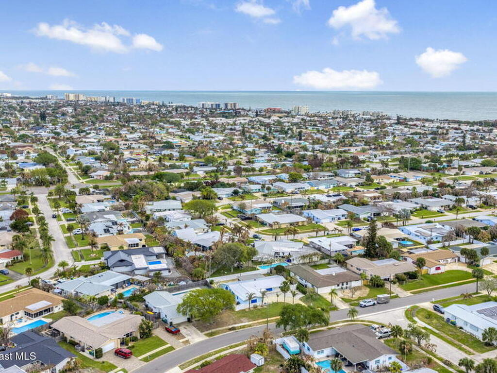 280 Lynn Avenue, Satellite Beach, FL 32937