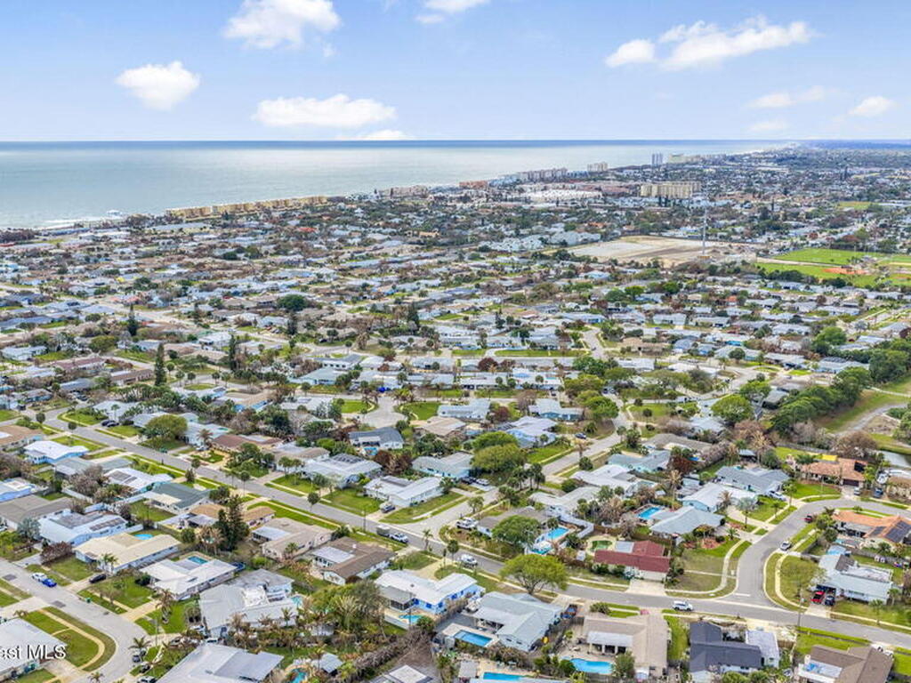 280 Lynn Avenue, Satellite Beach, FL 32937