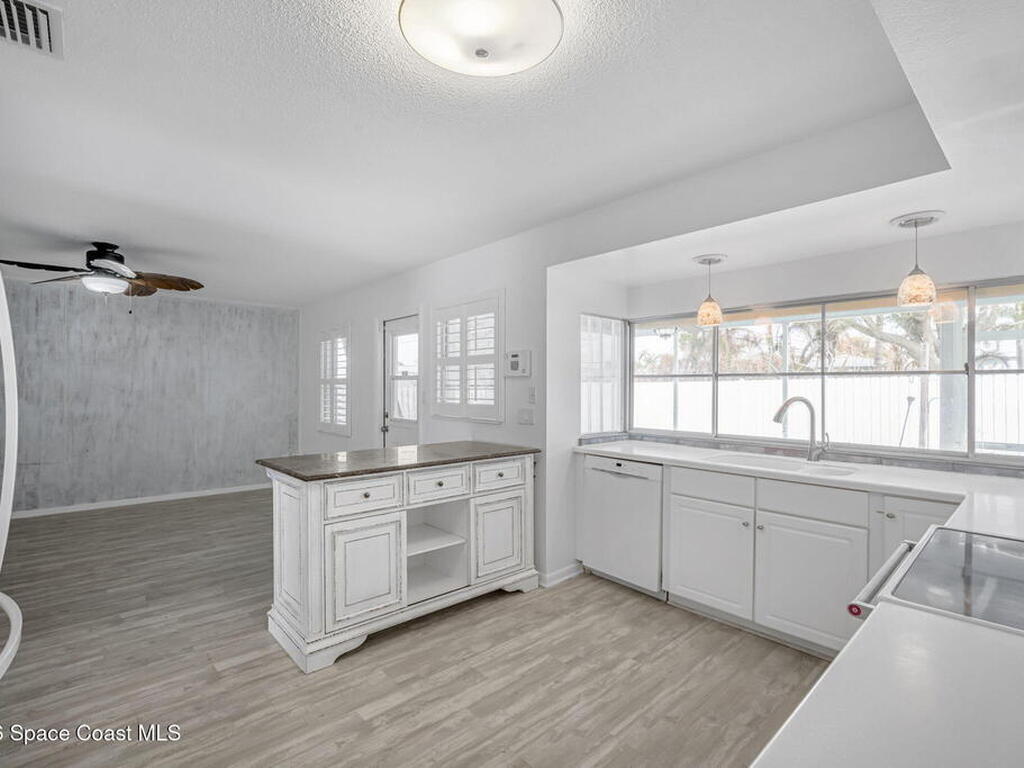 280 Lynn Avenue, Satellite Beach, FL 32937