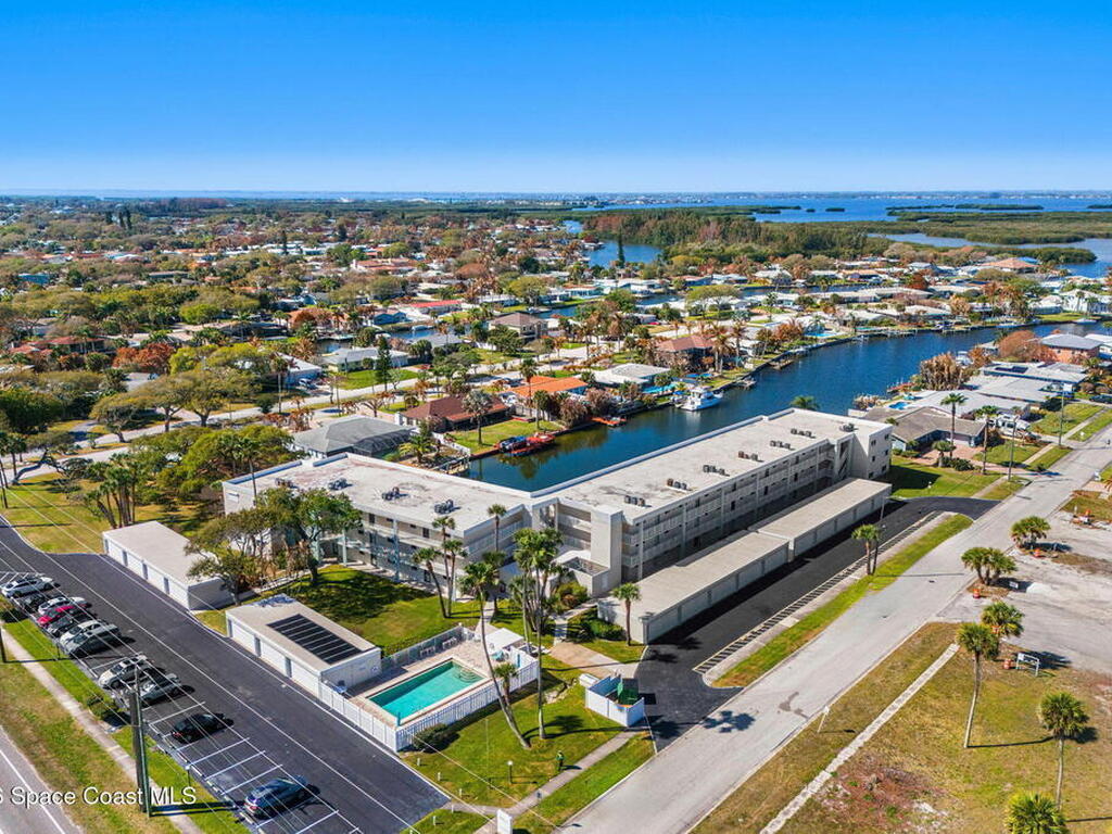 1595 N Atlantic Avenue, Cocoa Beach, FL 32931