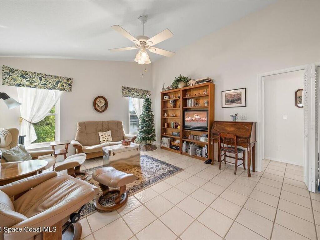 3112 Lago Vista Drive, Melbourne, FL 32940