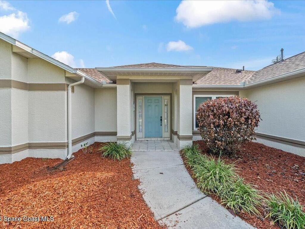 3112 Lago Vista Drive, Melbourne, FL 32940