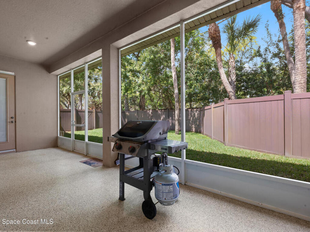 942 Casa Dolce Casa Circle, Rockledge, FL 32955