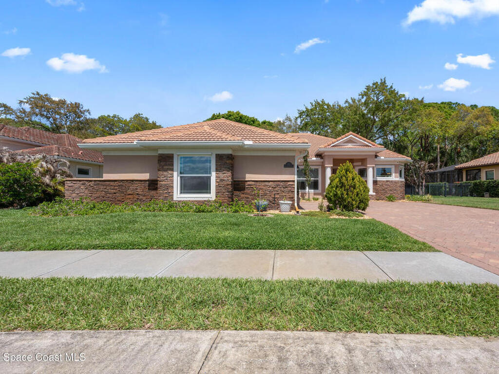 942 Casa Dolce Casa Circle, Rockledge, FL 32955