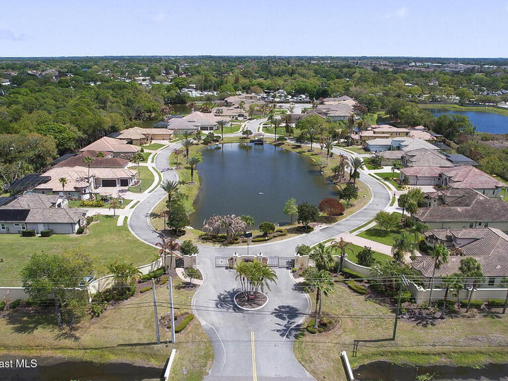 942 Casa Dolce Casa Circle, Rockledge, FL 32955