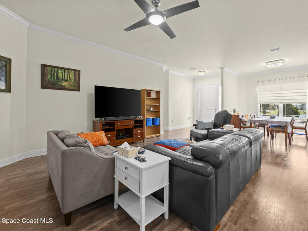 942 Casa Dolce Casa Circle, Rockledge, FL 32955