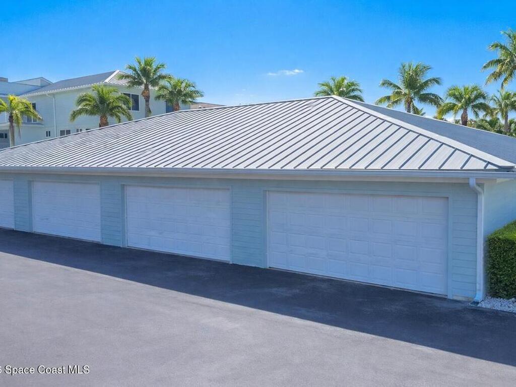 1321 S Miramar Avenue, Indialantic, FL 32903