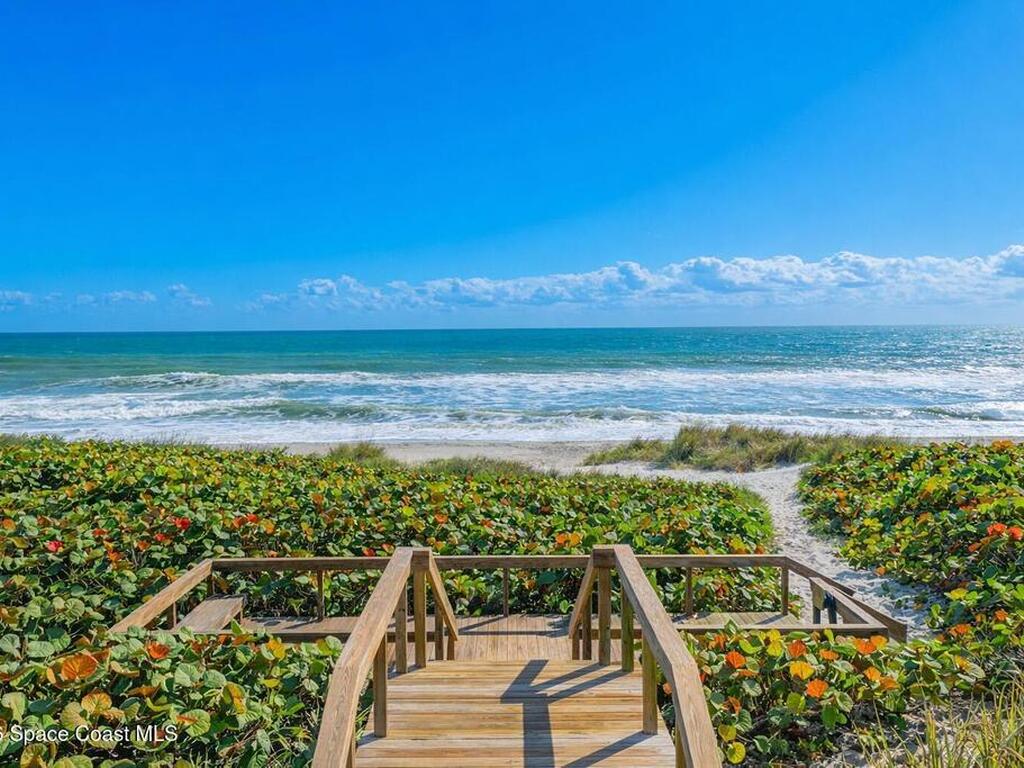 1321 S Miramar Avenue, Indialantic, FL 32903