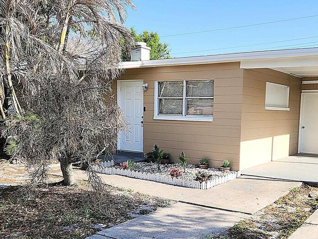 515 Palm Avenue, Merritt Island, FL 32952