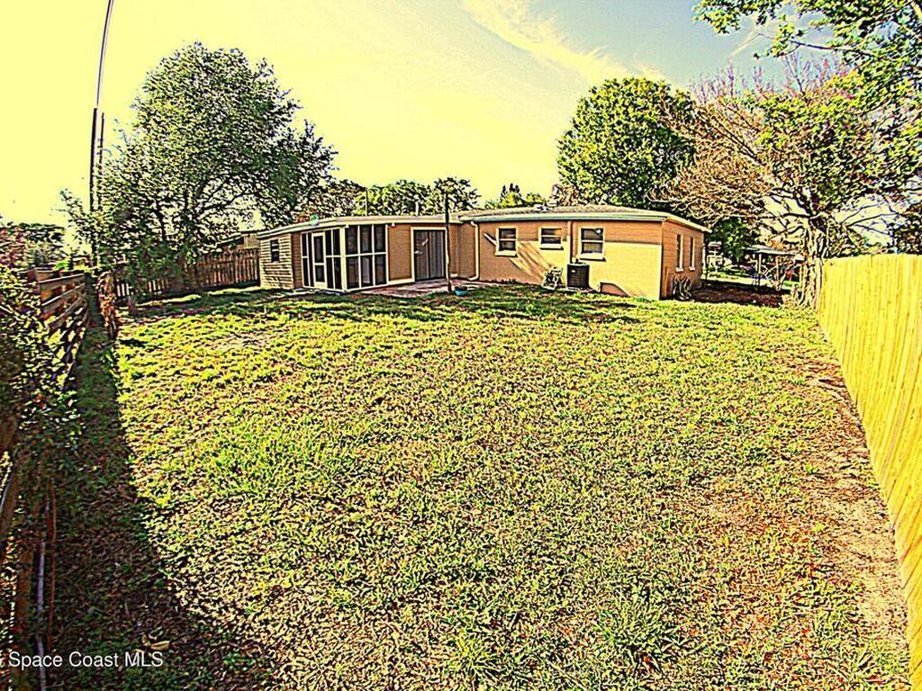 515 Palm Avenue, Merritt Island, FL 32952