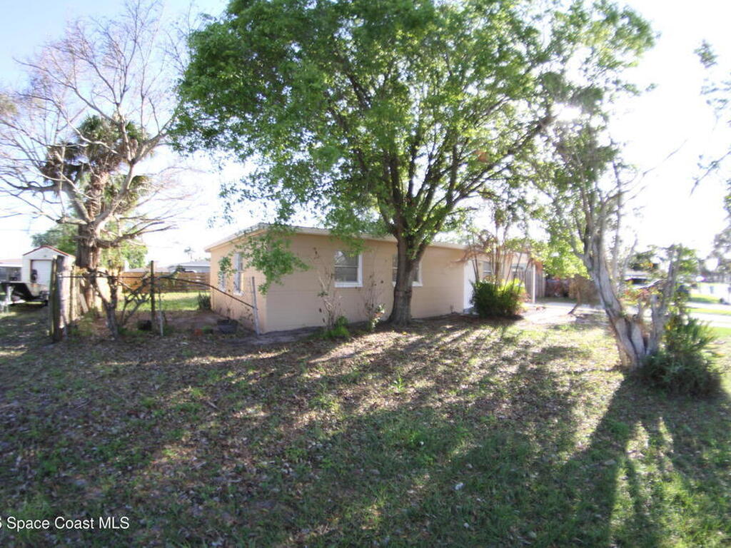 515 Palm Avenue, Merritt Island, FL 32952
