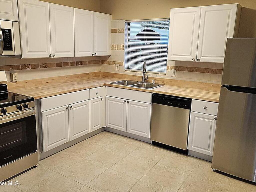 515 Palm Avenue, Merritt Island, FL 32952