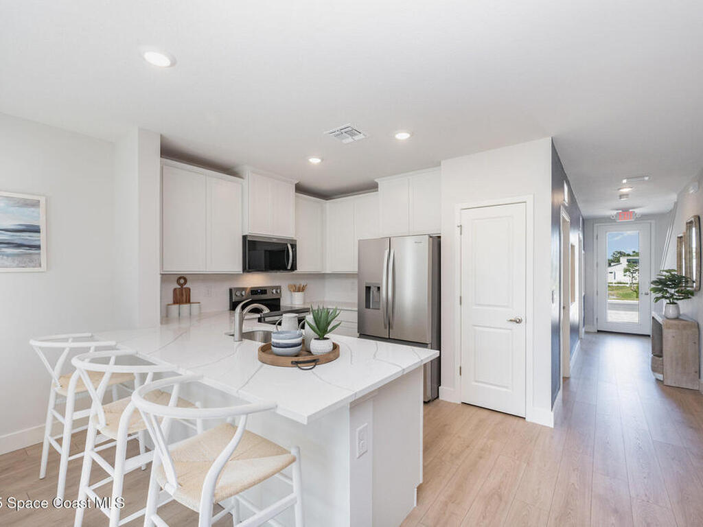 472 Houston Lane, Merritt Island, FL 32953