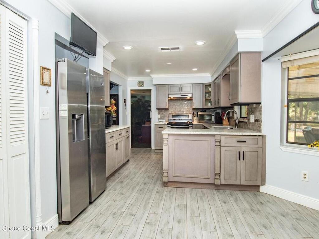 4022 Canaveral Groves Boulevard, Cocoa, FL 32926