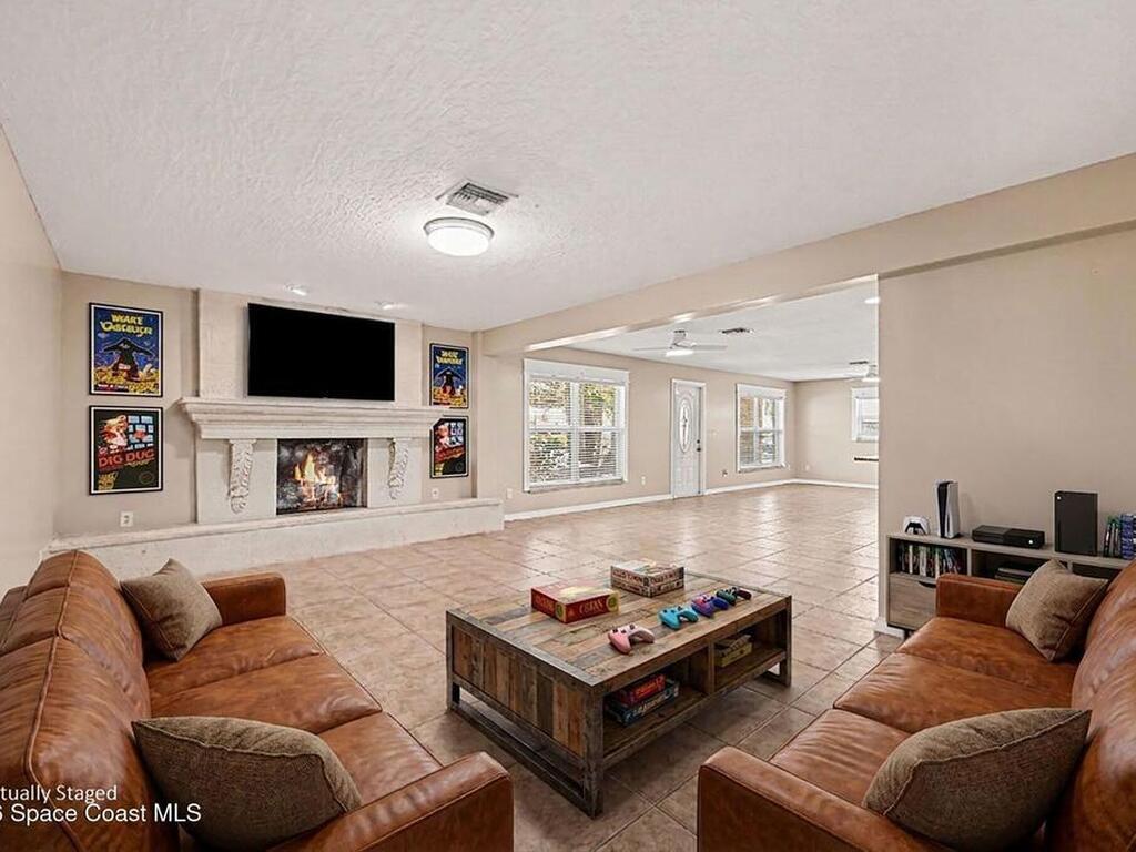 542 Coconut Street, Satellite Beach, FL 32937