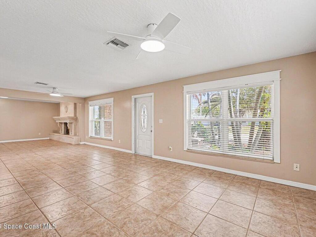 542 Coconut Street, Satellite Beach, FL 32937