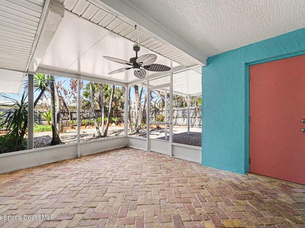 542 Coconut Street, Satellite Beach, FL 32937