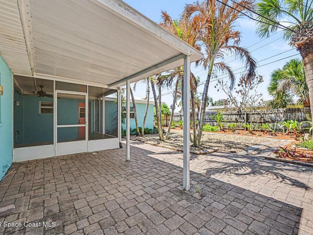 542 Coconut Street, Satellite Beach, FL 32937