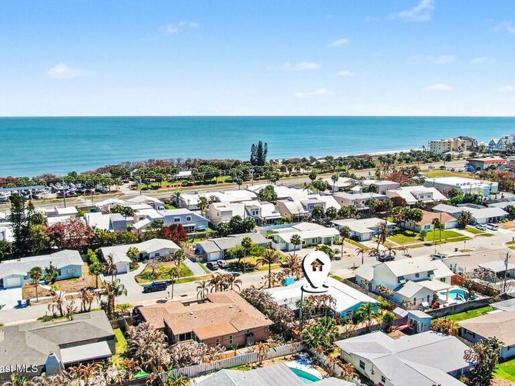 542 Coconut Street, Satellite Beach, FL 32937