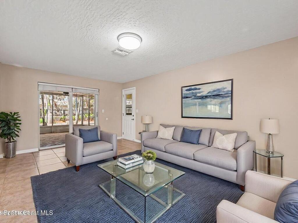542 Coconut Street, Satellite Beach, FL 32937