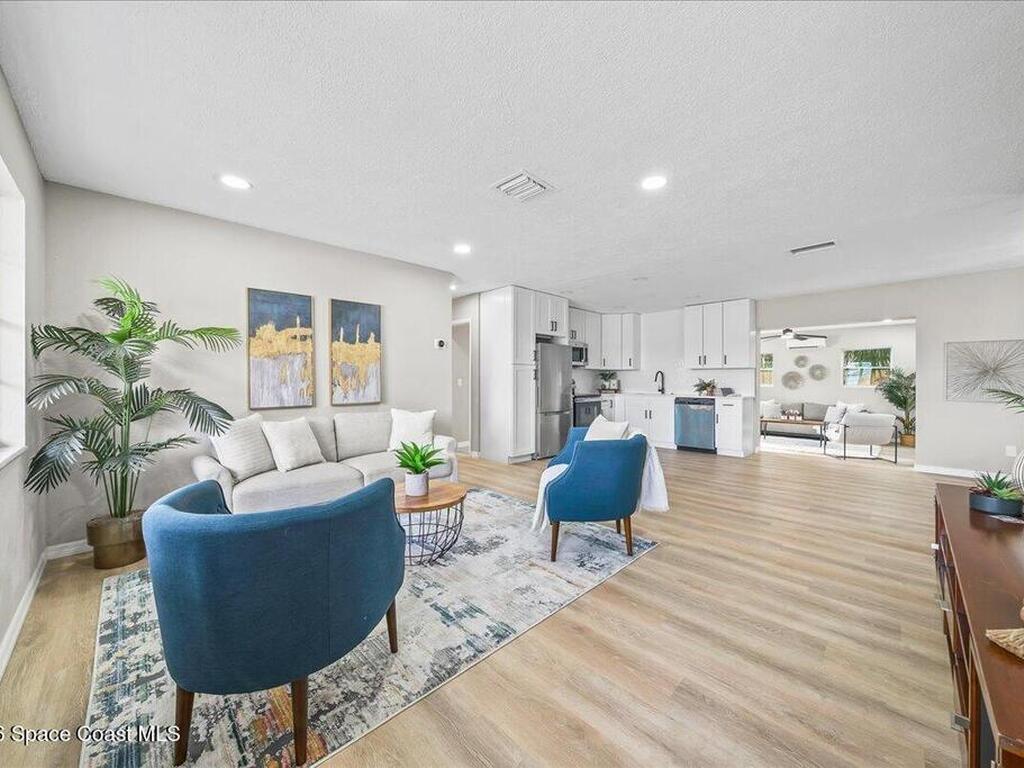 1340 Lester Court, Merritt Island, FL 32952