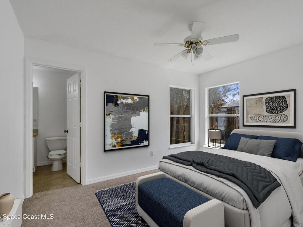 9084 102nd Avenue, Vero Beach, FL 32967